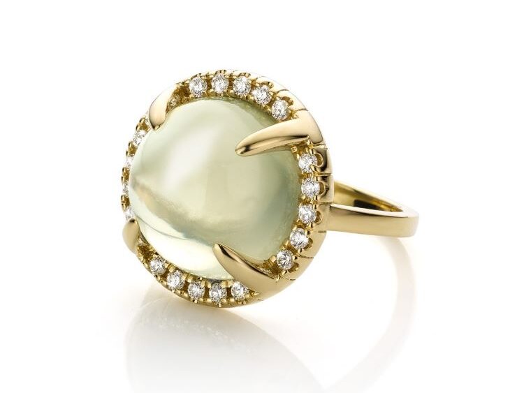 geelgouden ring met maansteen en diamanten mary ann moonstone cober