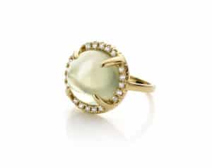 geelgouden ring met maansteen en diamanten mary-ann-moonstone cober
