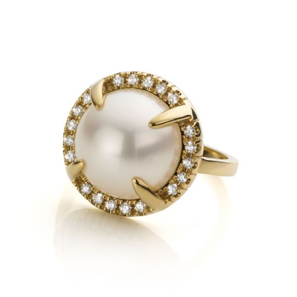 parel ring met tahitiparel in geelgouden ring mary ann pearl cober