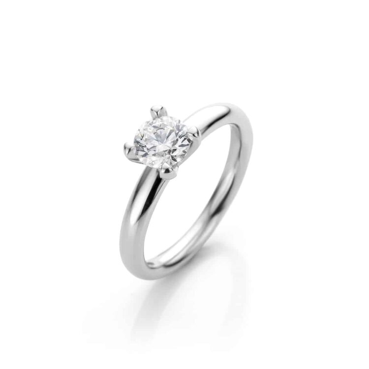 verlovingsring witgoud met grote diamant vintage believes cober