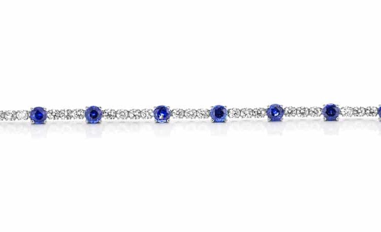 witgouden exclusieve armband met saffieren en diamanten something blue cober