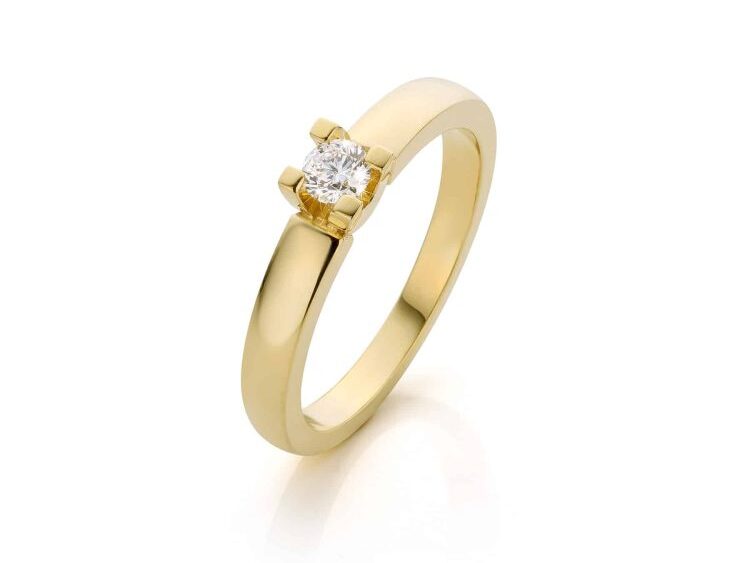 Modern 14K yellow gold solitaire ring