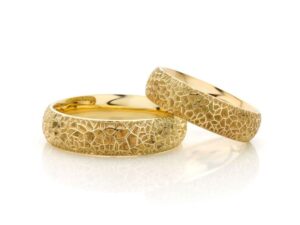 Wedding rings 14K yellow gold Desert Footsteps