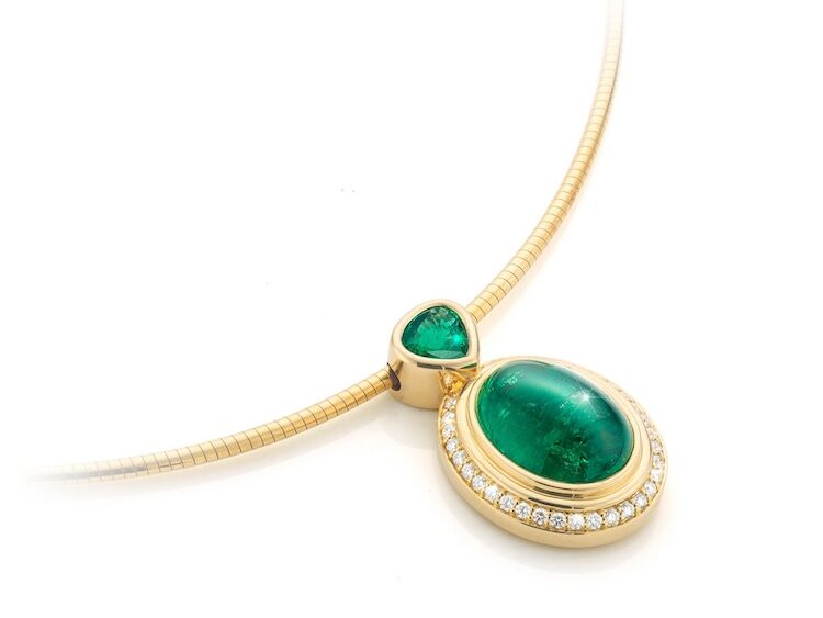 Pendant with two Emeralds