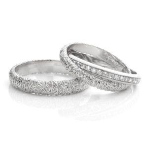 18-karaat-ambachtelijk-gesmeden-trouwringen-vol-romantiek-cober-1