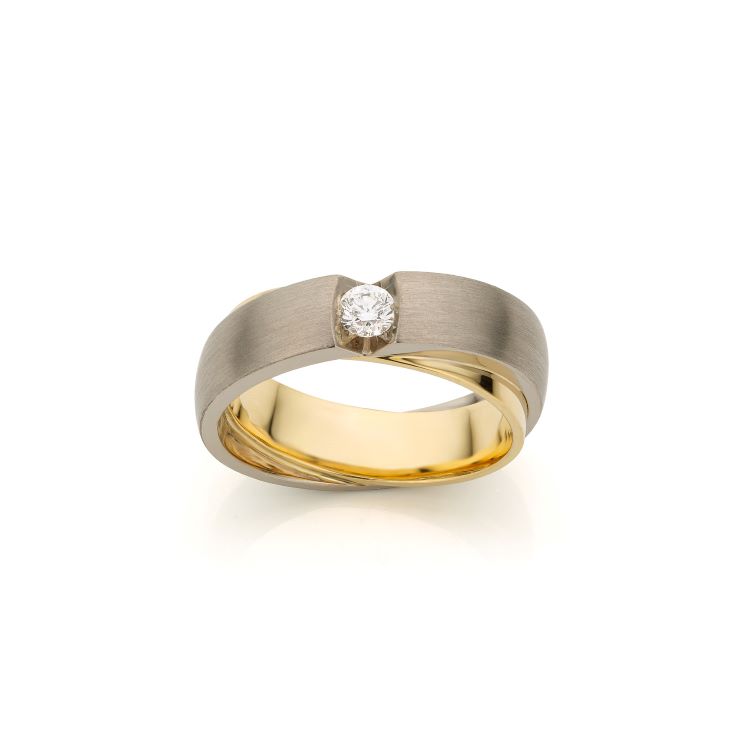 Wedding rings “Crossover Bomb”