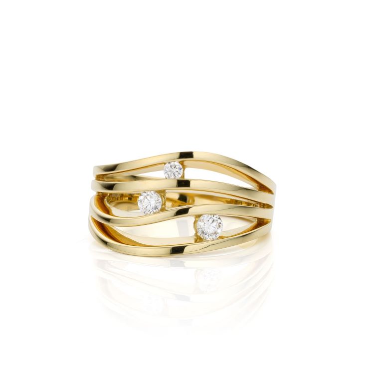 Ring yellow gold “Slim tripple wave”