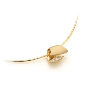 Geelgouden hanger met diamanten