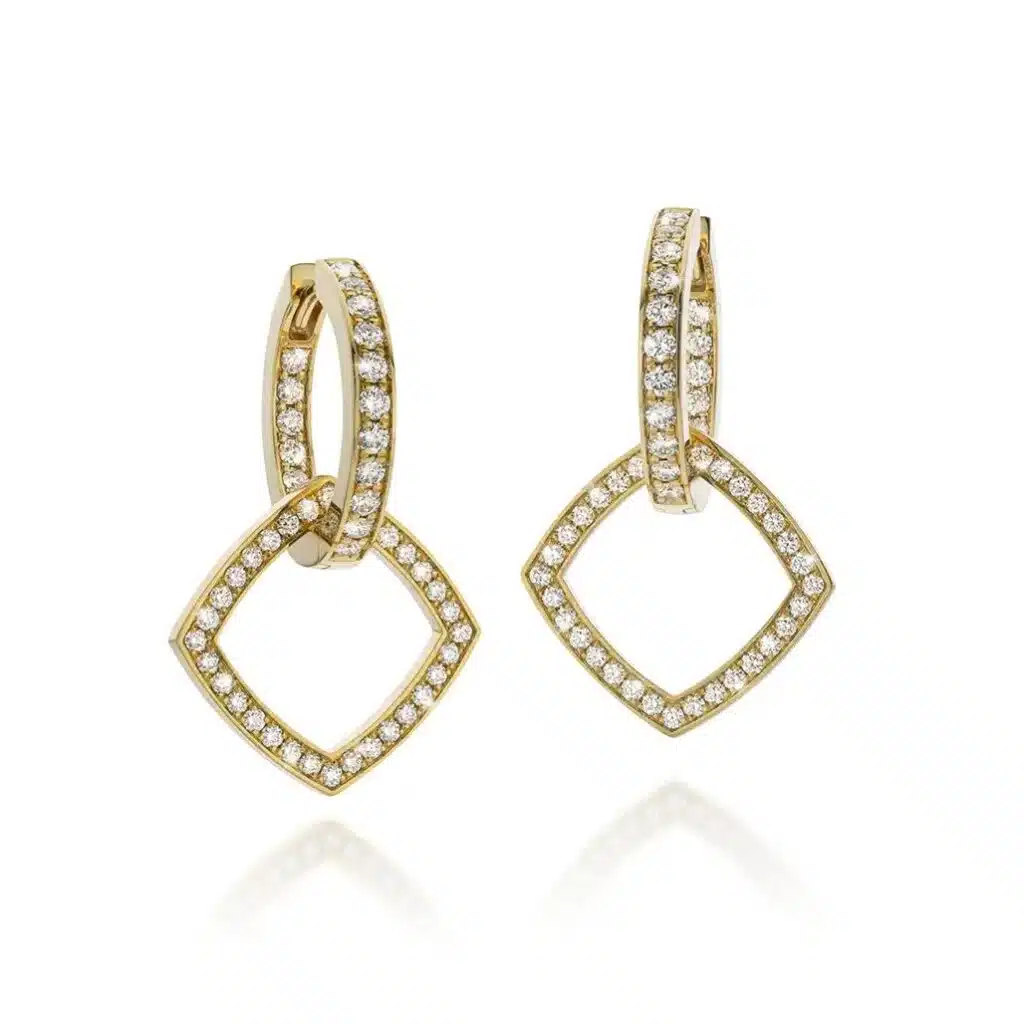 Yellow gold creoles with diamonds and pendant